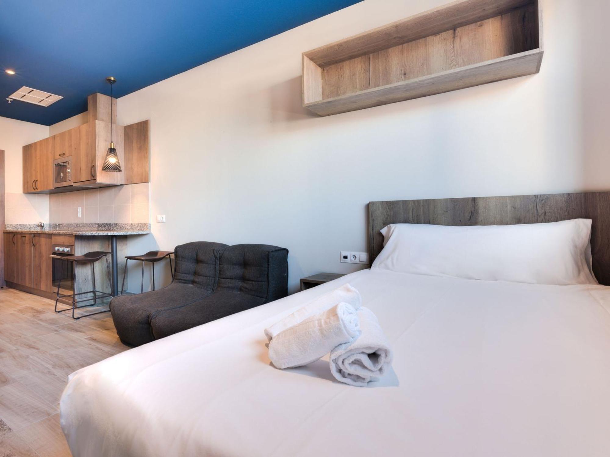 Livensa Living Studios Valencia Marina Real Hotel-Apartamento Екстериор снимка