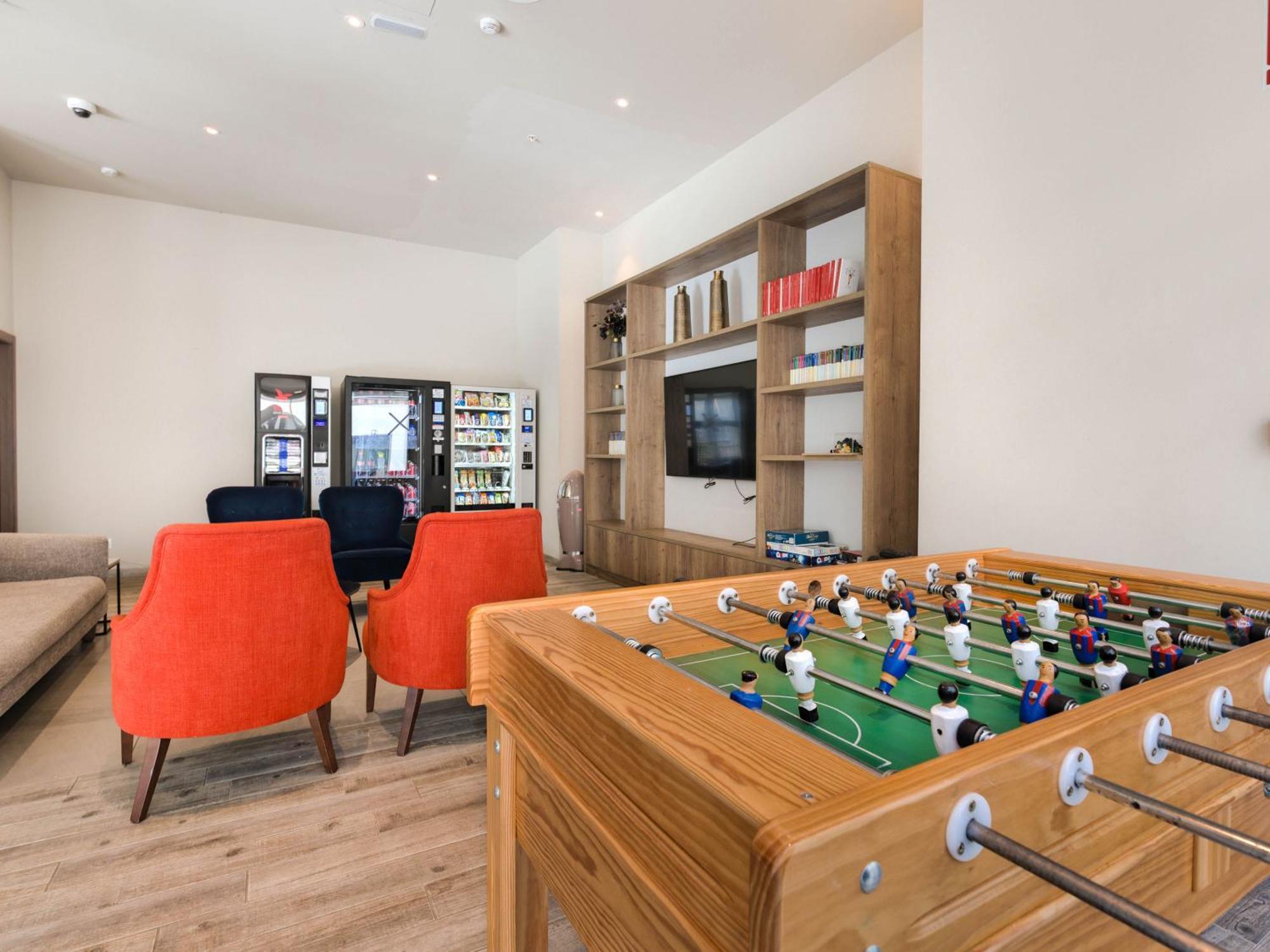 Livensa Living Studios Valencia Marina Real Hotel-Apartamento Екстериор снимка