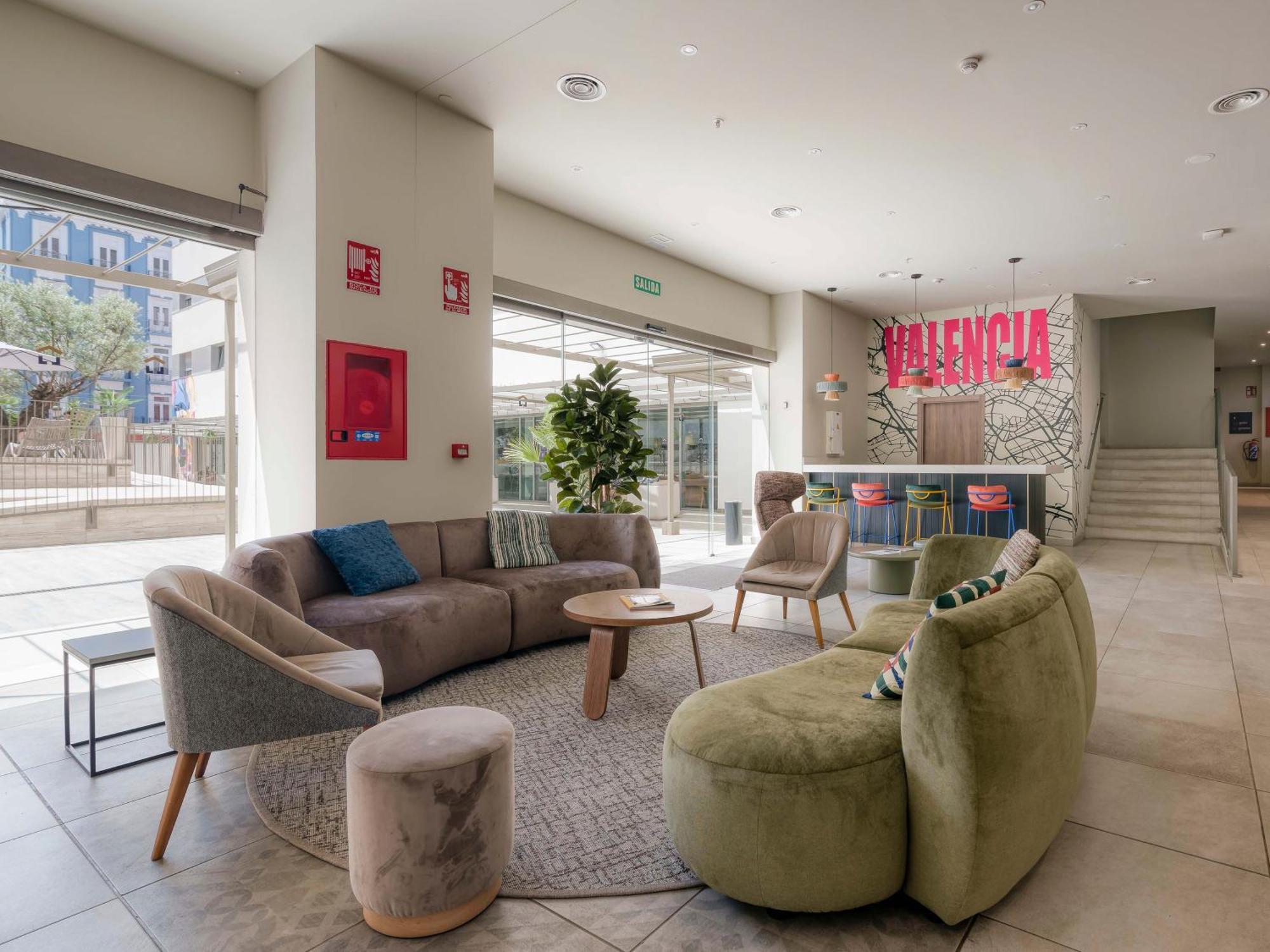 Livensa Living Studios Valencia Marina Real Hotel-Apartamento Екстериор снимка